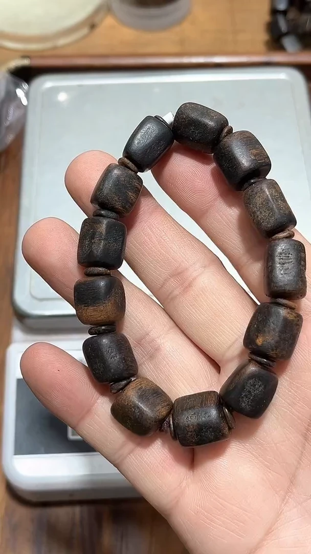 【闪购商品】檀香木精品推荐芽庄瘤疤玉化黑qn1.1