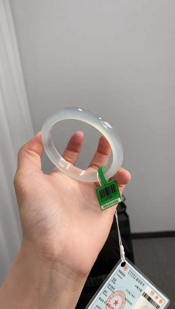 【闪购商品】玛瑙/玉髓手镯未镶嵌60-61圈