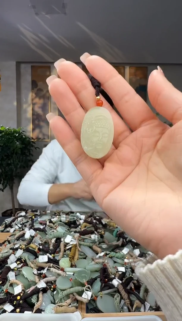 颈饰未镶嵌和田玉拍一发一多样性发货