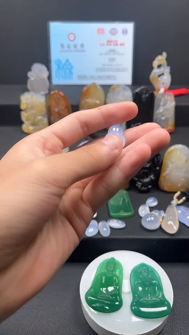 未镶嵌颈饰玛瑙/玉髓天然珠宝 一物一证