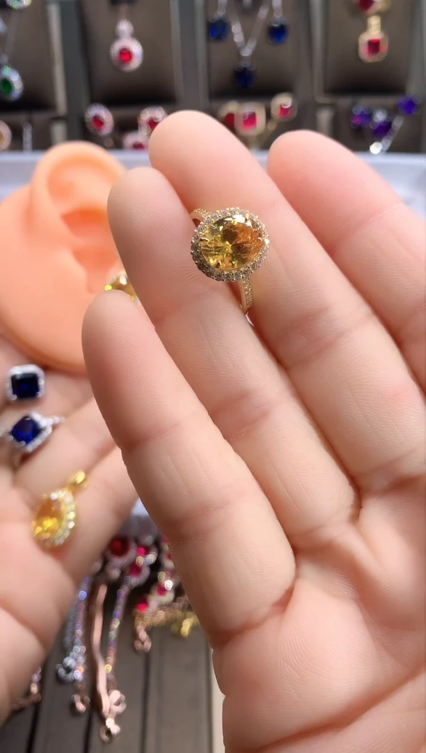 【闪购商品】水晶戒指银S925镶嵌金色