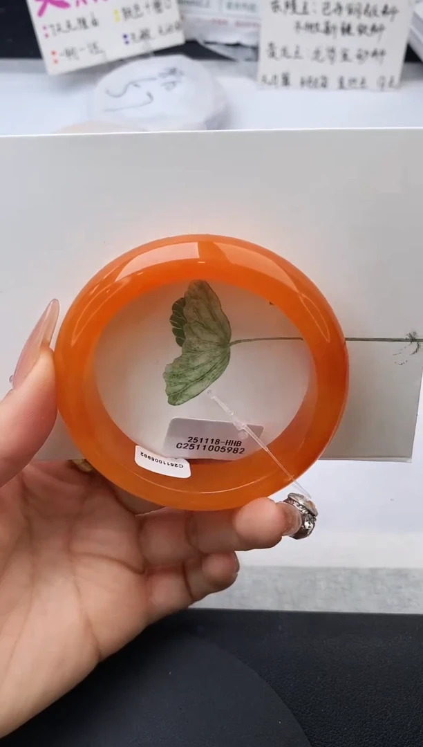 未镶嵌手镯石英质玉w175-HHB54+