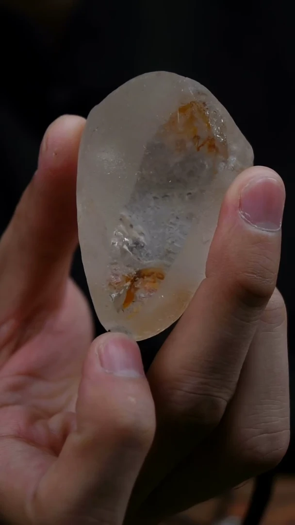 吊坠(赠链)未镶嵌水晶?****®水晶
