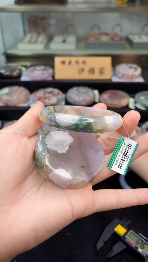 未镶嵌手镯石英质玉56圈口（赠品镯心）6658257