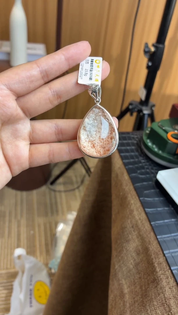 颈饰未镶嵌水晶异象幽灵吊坠