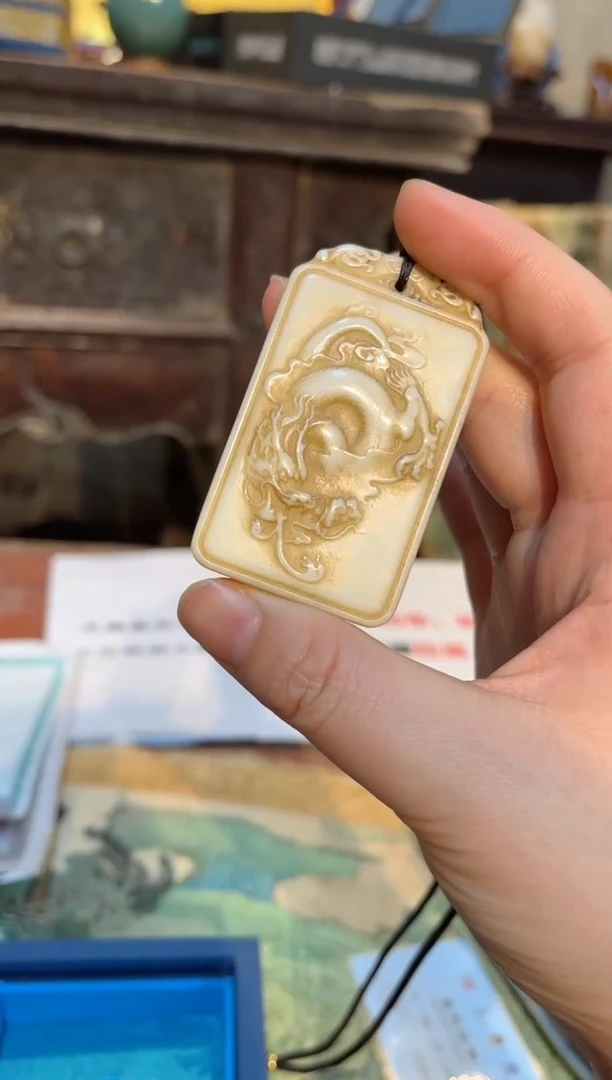 【闪购商品】和田玉挂件未镶嵌25