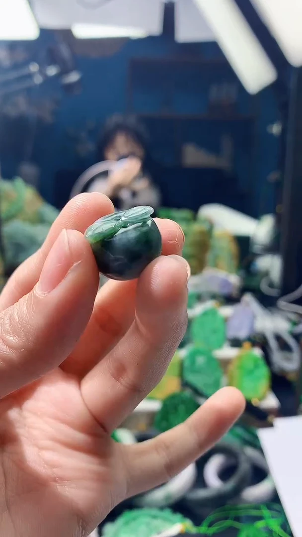 颈饰未镶嵌翡翠天然缅甸翡翠a货