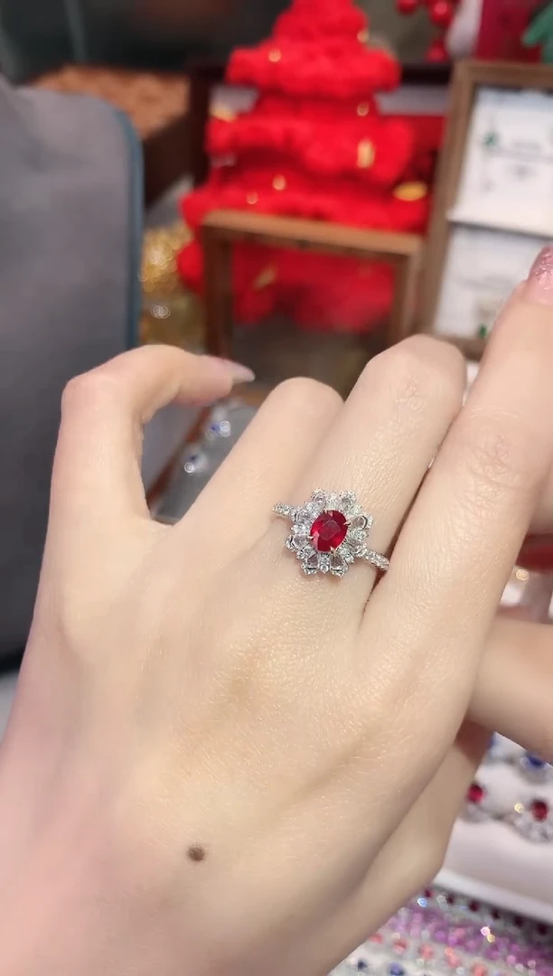 18K金镶嵌戒指红宝石1.02ct/天然宝石/七天无理由