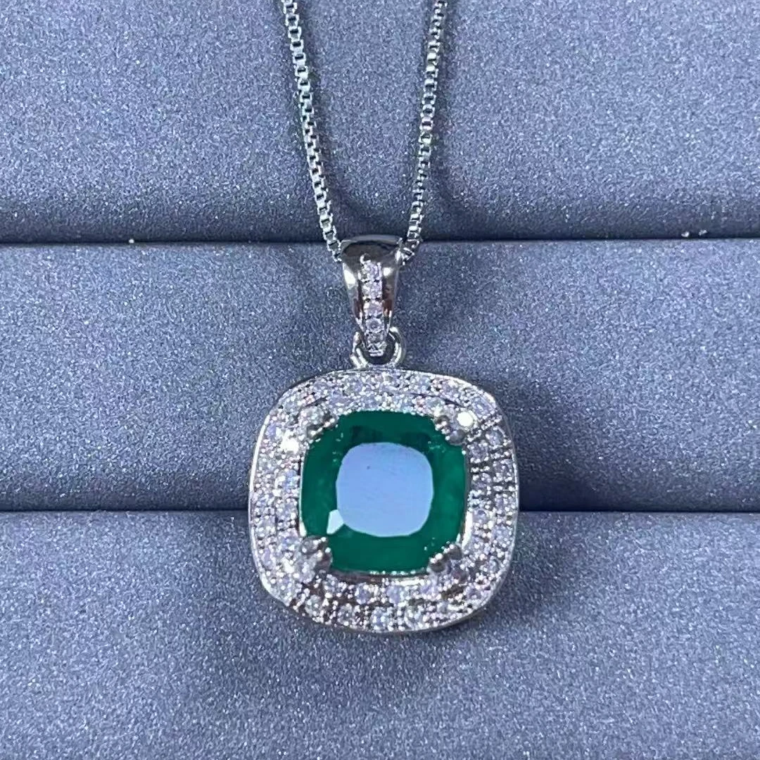 宝阁甄选绿吊坠179