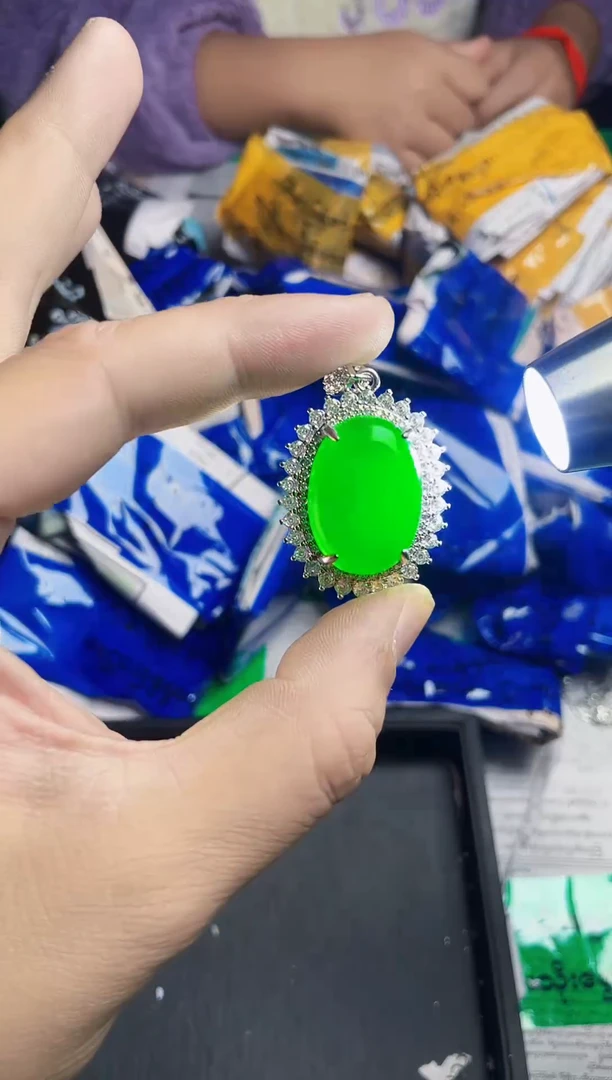 强子收货--所见即所得--多样性发货--HFH2257绿蛋面