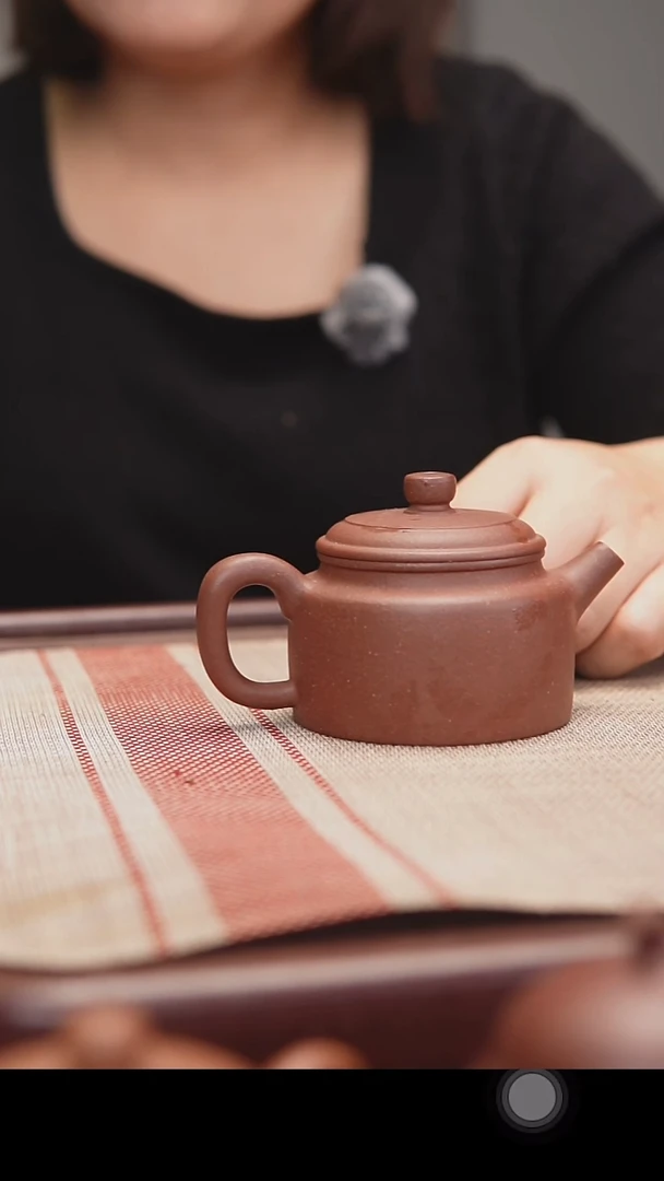 茶壶紫砂底槽青德钟140cc