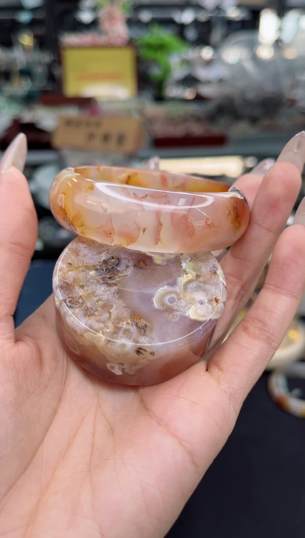 【闪购商品】石英质玉手镯未镶嵌53圈口（赠品镯心）6680468