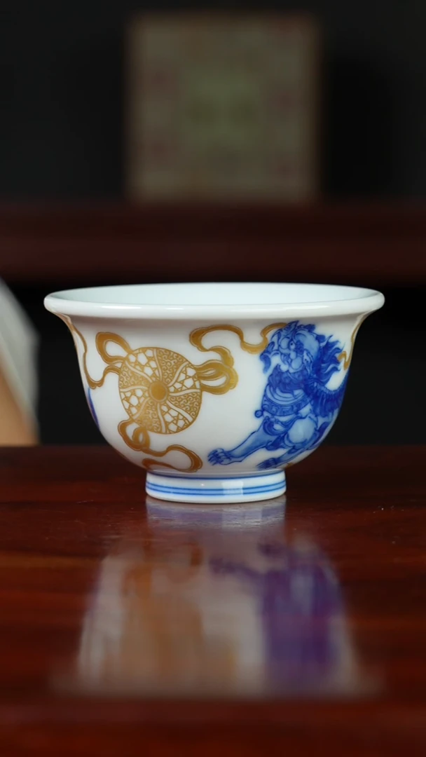 祖传窑真柴窑传承400年描金双狮压手杯