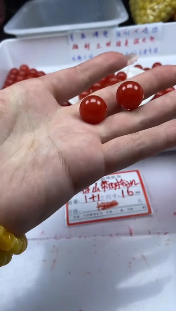 南红玛瑙未镶嵌颈饰w2398满肉南红16mm*2颗