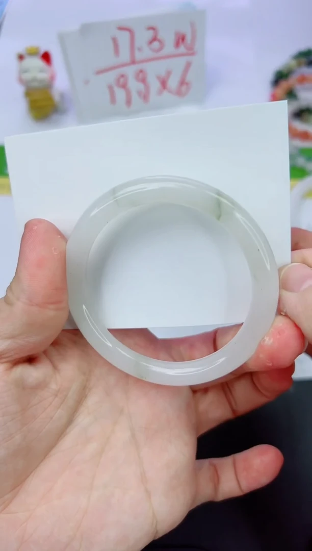 【闪购商品】石英质玉手镯未镶嵌307-55.2