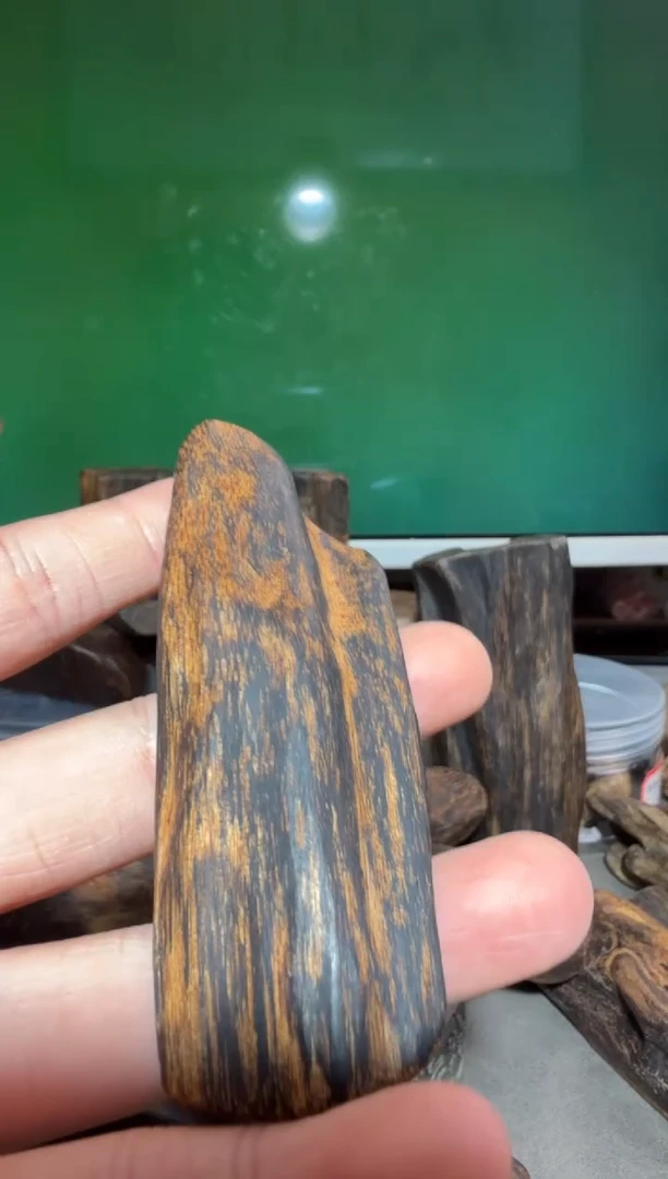 沉香手把件越南虎斑多样性发一