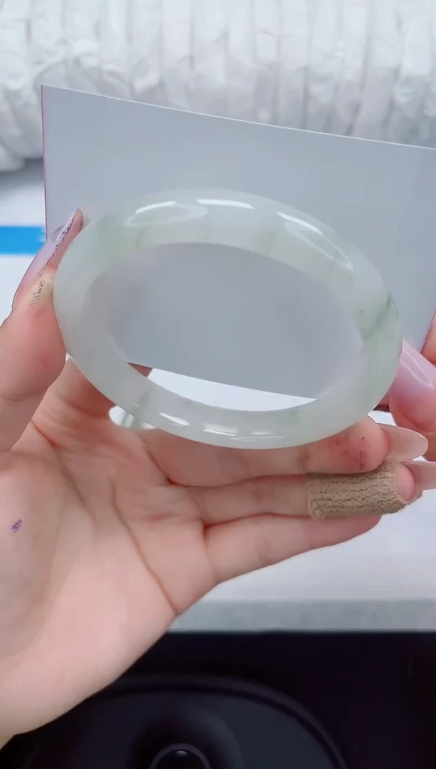 石英质玉手镯未镶嵌190-60/61