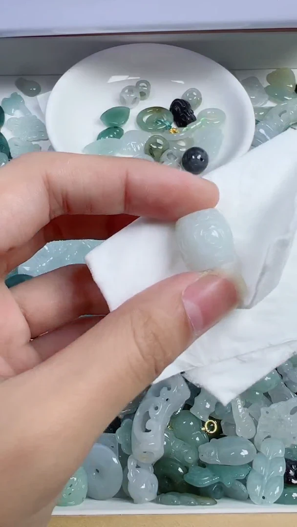 散珠翡翠182号链接，A货翡翠