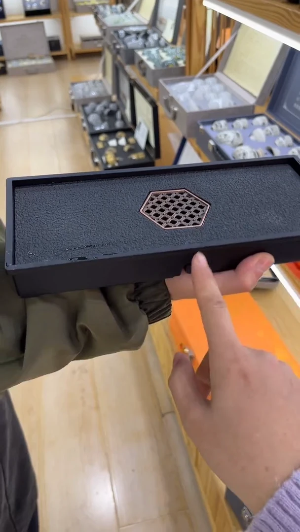 【闪购商品】岩传陶瓷 岩传陶瓷@-