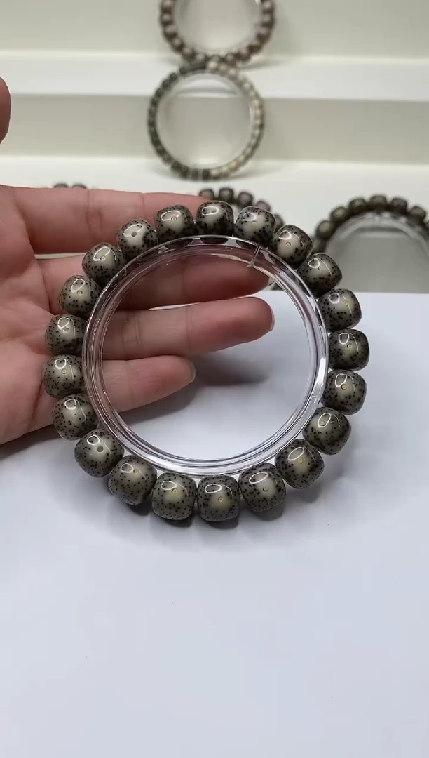 手串星月菩提186 11*10mm A51