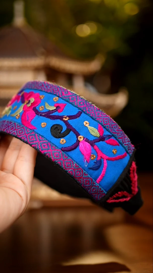 刺绣私人定制苗族手工A822