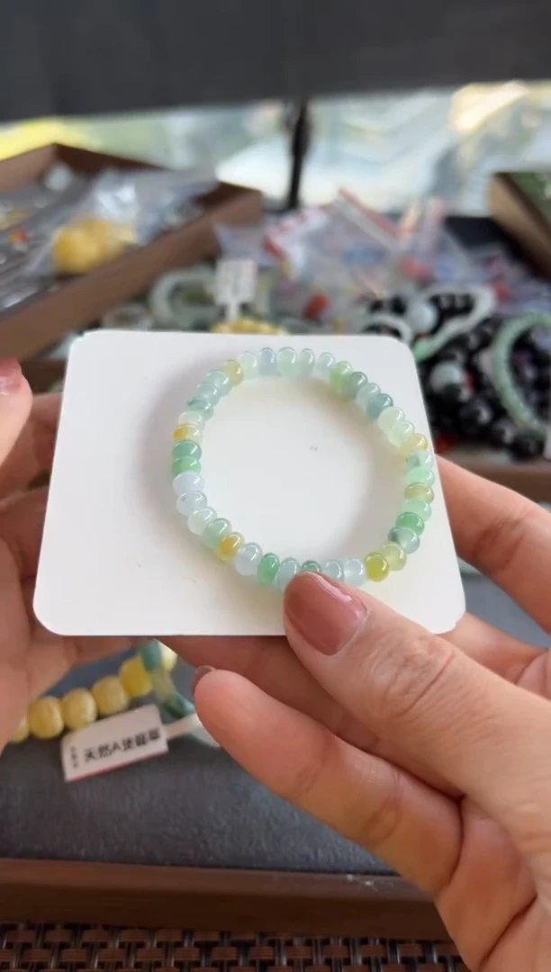 【闪购商品】翡翠手串未镶嵌209买断