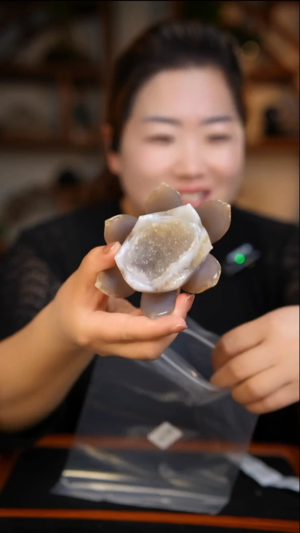 未镶嵌玛瑙摆件玛瑙莲花D120