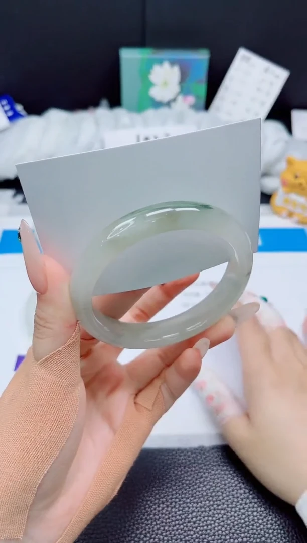 石英质玉手镯未镶嵌24-60