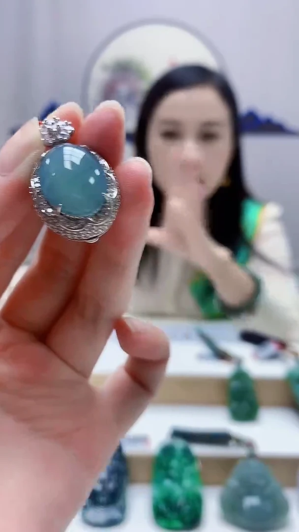 未镶嵌定制翡翠4852zm-毛货赠链挂件20