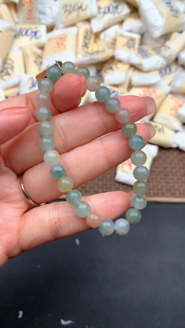 未镶嵌挂件翡翠—
