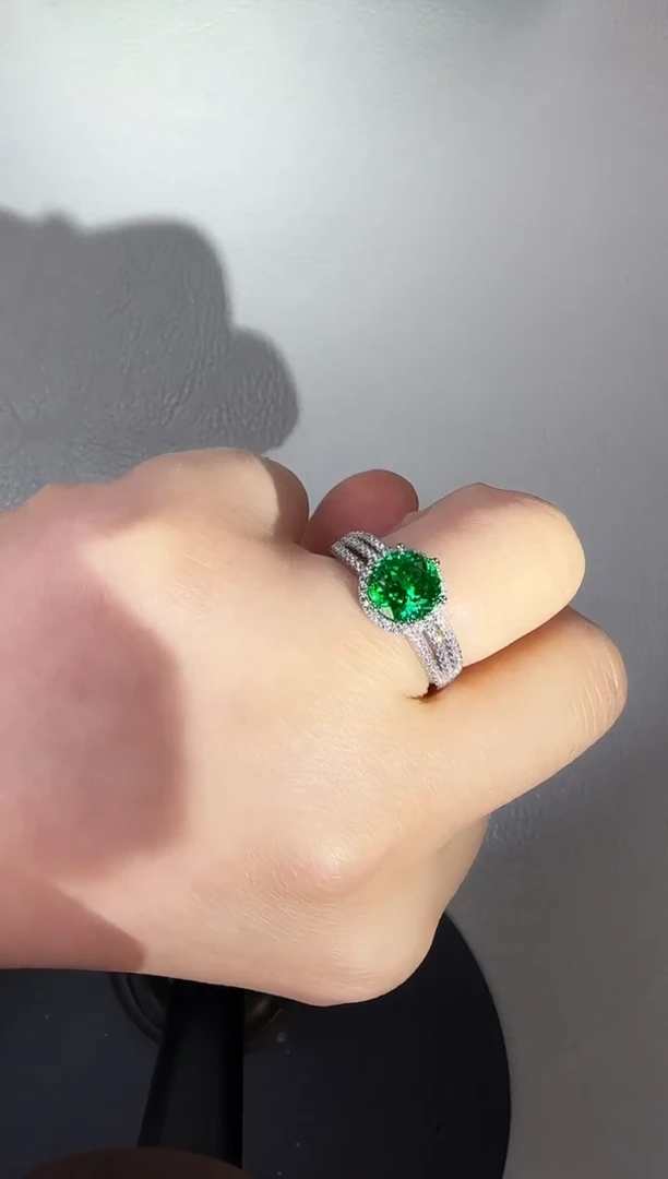 主播定制链接 绿色圆形戒指2ct 定制圈口