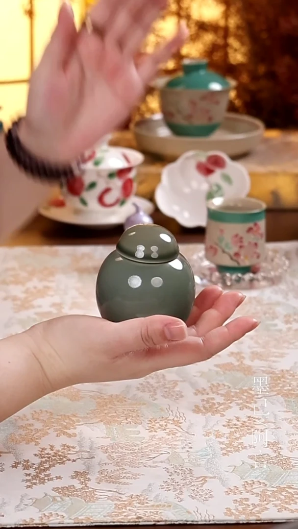 茶叶罐