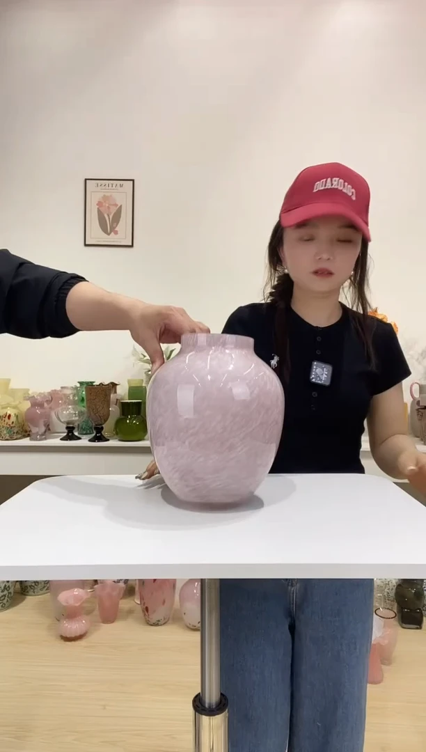 2023云雾粉琉璃花瓶