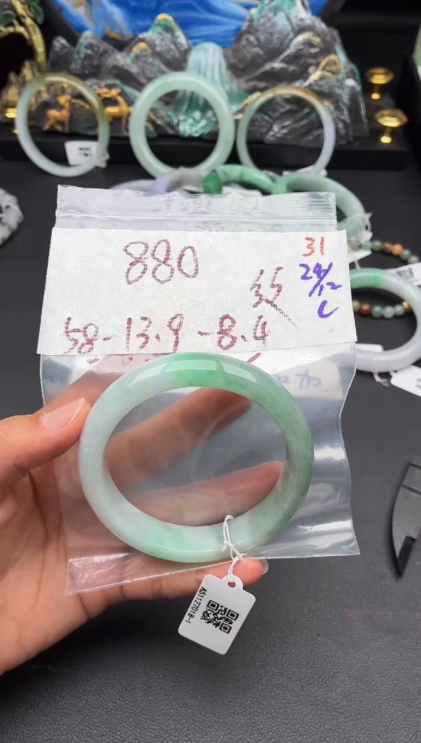 未镶嵌定制翡翠毛货需精细抛光多样性发1件31