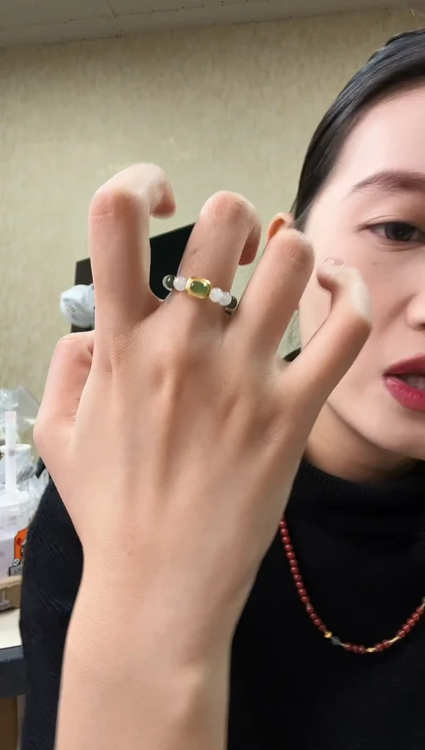 银S925镀金镶嵌戒指和田玉和田戒指