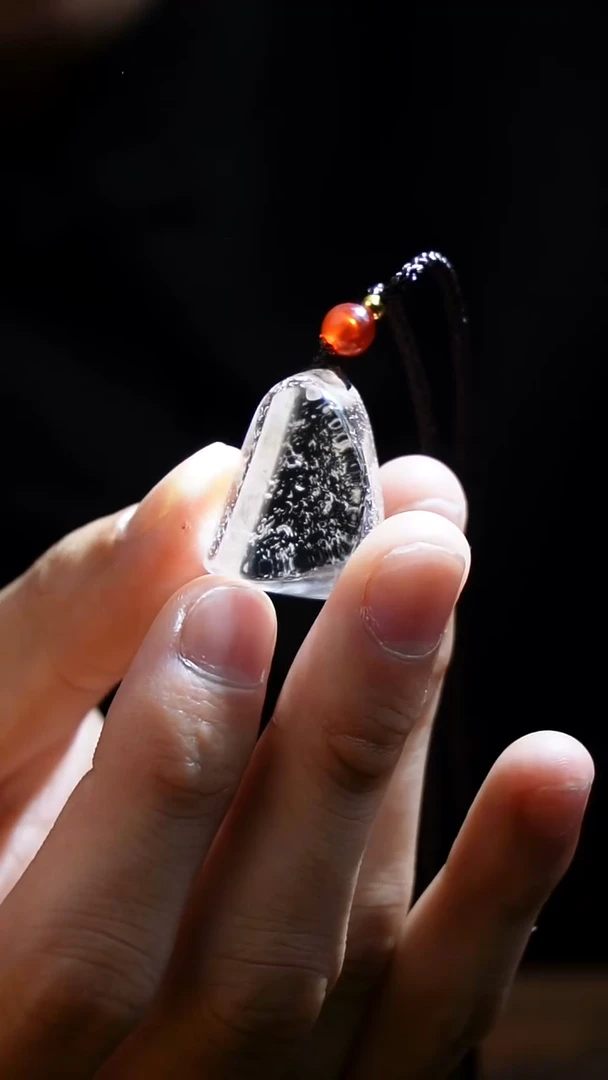 吊坠(赠链)未镶嵌水晶水晶