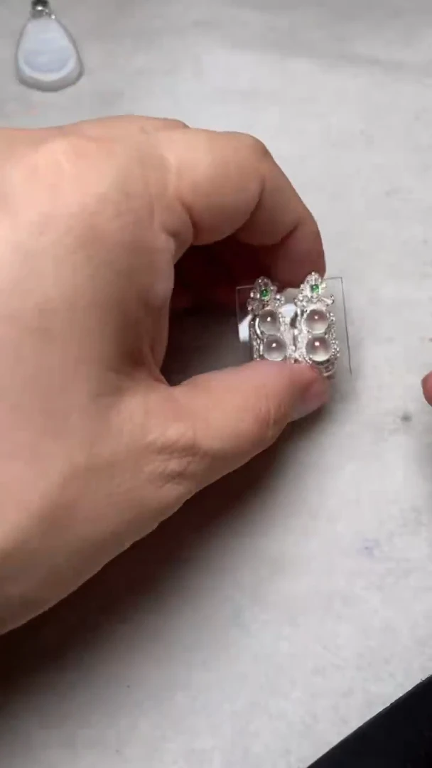 未镶嵌定制翡翠流*、天然缅甸翡翠A货