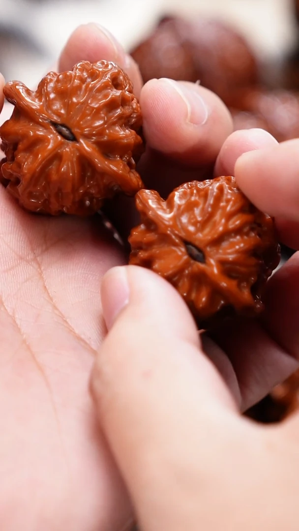 把件文玩核桃沈鸡回血/37号