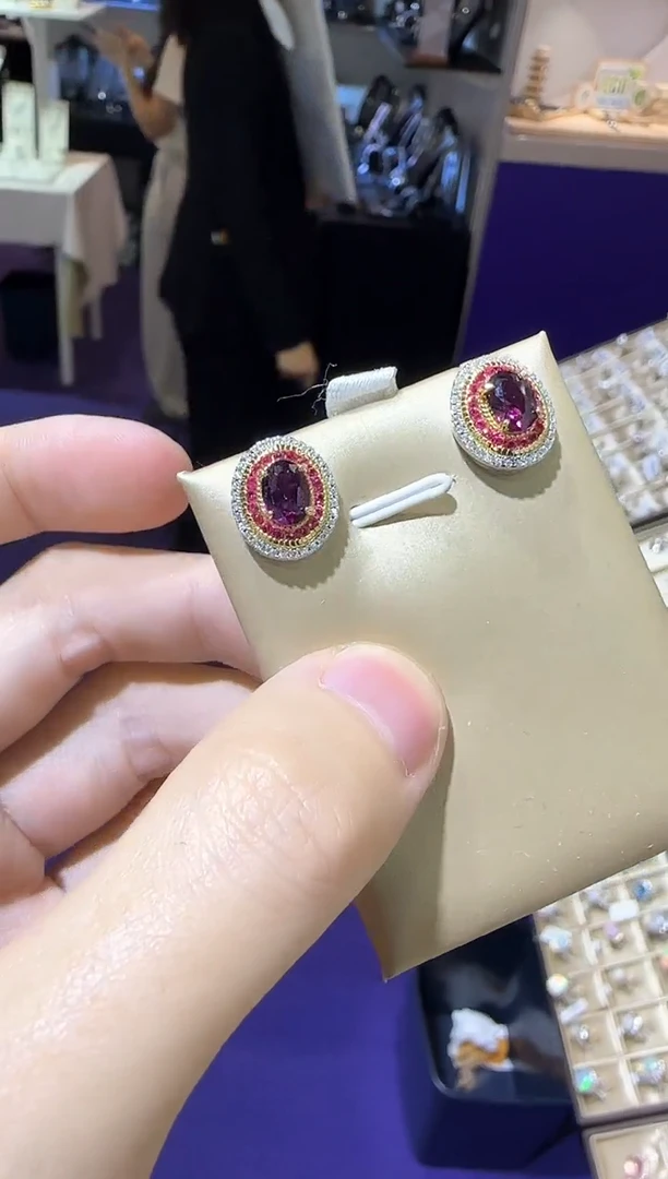 【闪购商品】石榴石（紫牙乌）耳饰银S925镶嵌耳钉5*7mm
