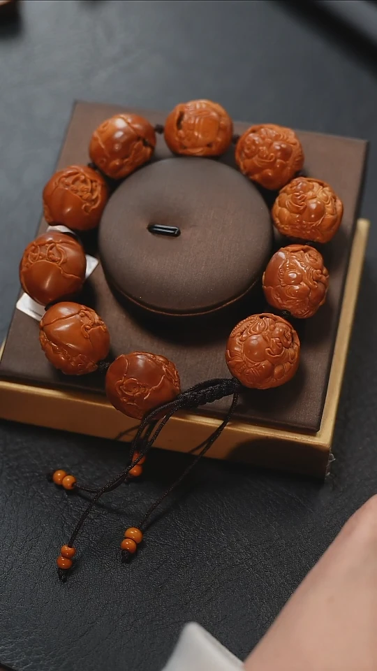 【闪购商品】橄榄核吊坠梦梦精品核雕