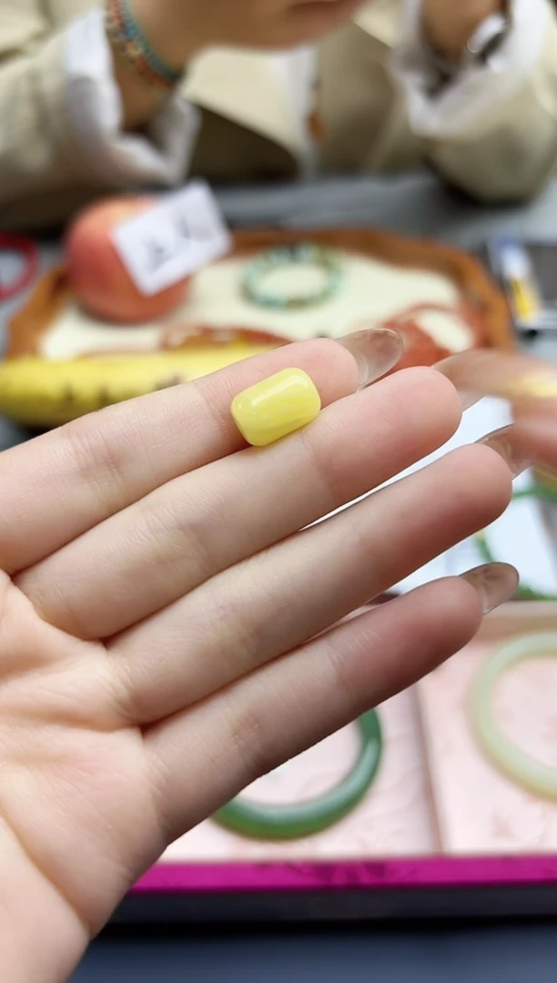 裸石蜜蜡未镶嵌蜜蜡桶珠配饰8*12mmHS