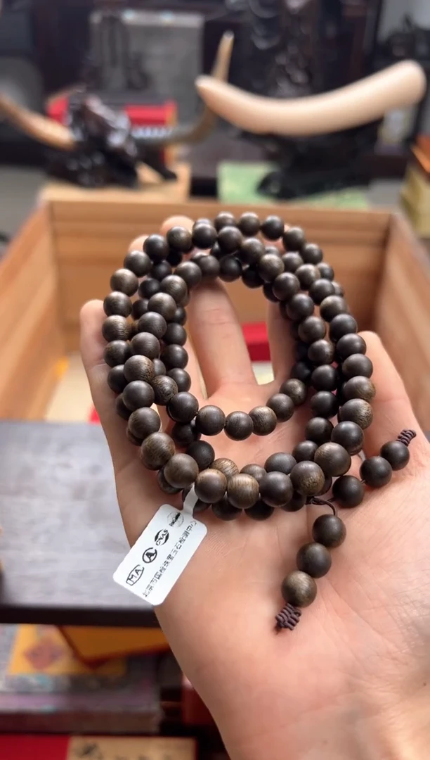 【闪购商品】沉香木吊坠—————————