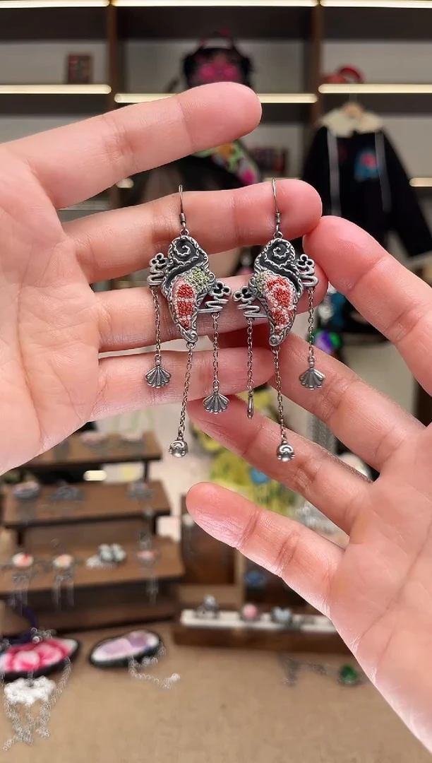 织绣1626黔东南苗族刺绣