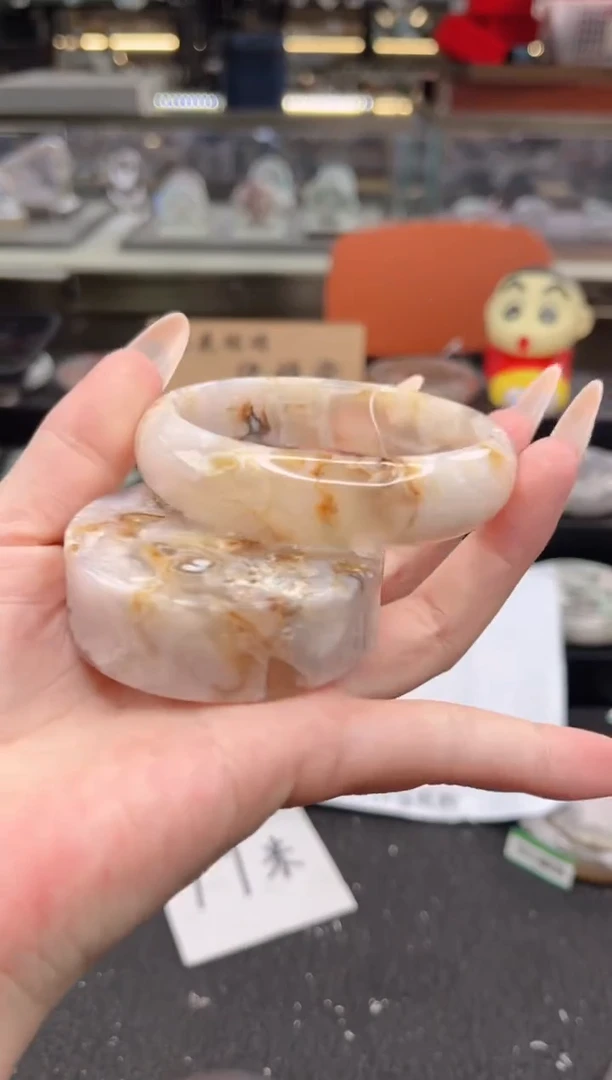 石英质玉手镯未镶嵌60圈口（不退不换）1009091