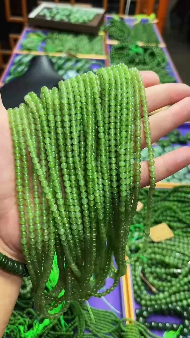 和田玉（碧玉）未镶嵌项链和田玉碧玉苹果绿项链（多样性其一发货）