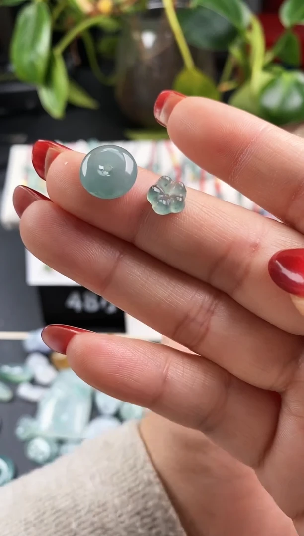 【闪购商品】翡翠戒指未镶嵌平安扣小花