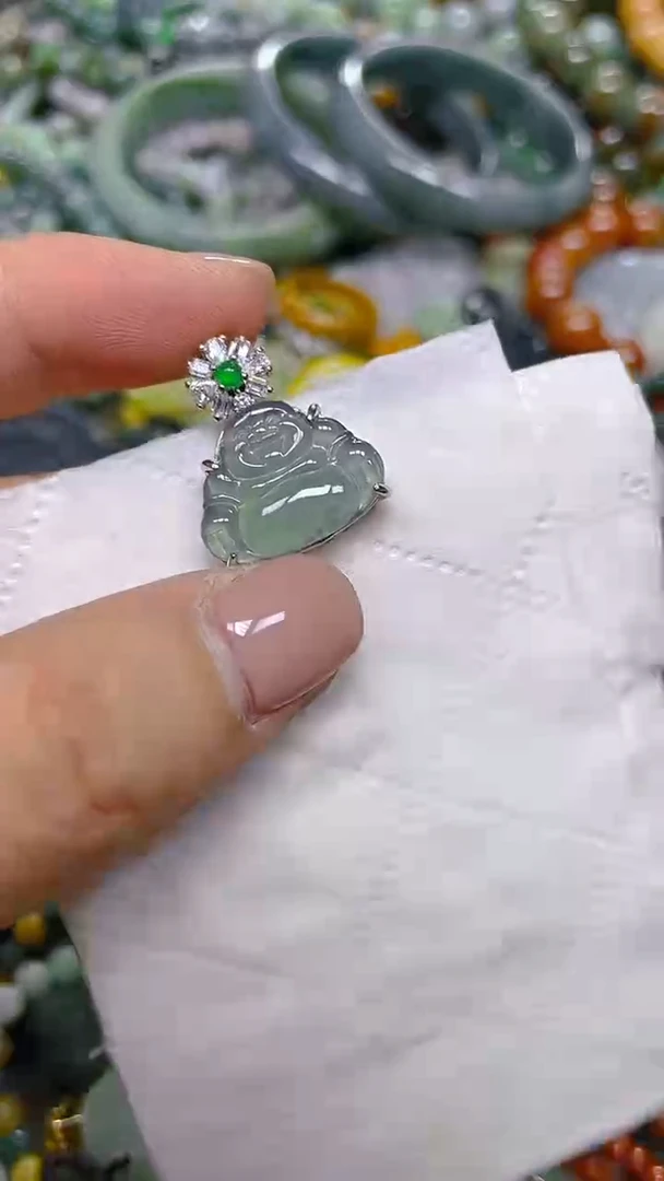 颈饰未镶嵌翡翠/ T /翡翠A货，一件也是批发价