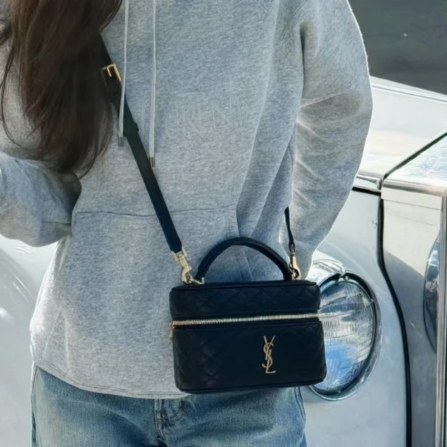 95新 YSL/圣罗兰 青奢荟/圣罗兰化妆盒迷你包////82103