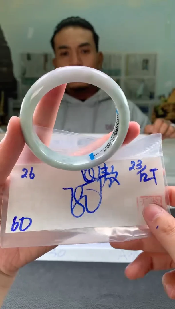 未镶嵌手镯翡翠寒**雪翡翠手镯 下单联系小耳机#26