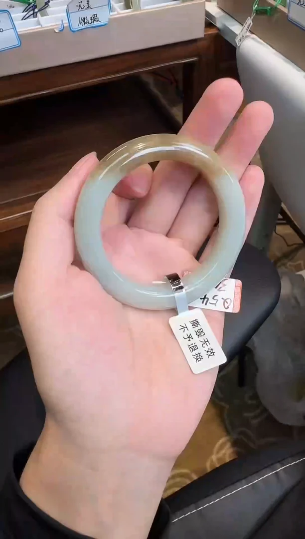 未镶嵌手镯和田玉54-